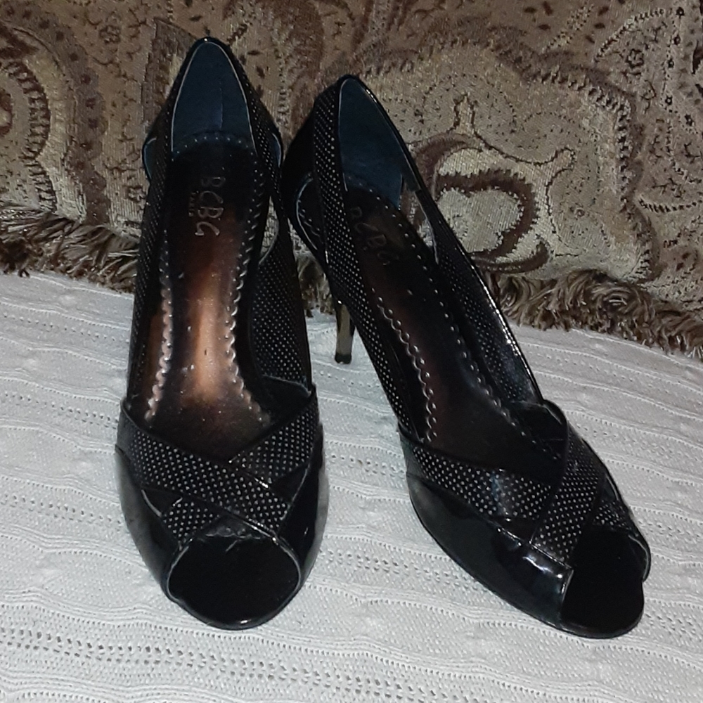 ❤FINAL REDUCTION Gold Heel Patent  Leather Pump